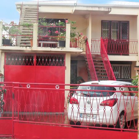 Appartement Charmant A Fort De France 55 M² Proche Centre Ville Exterior foto