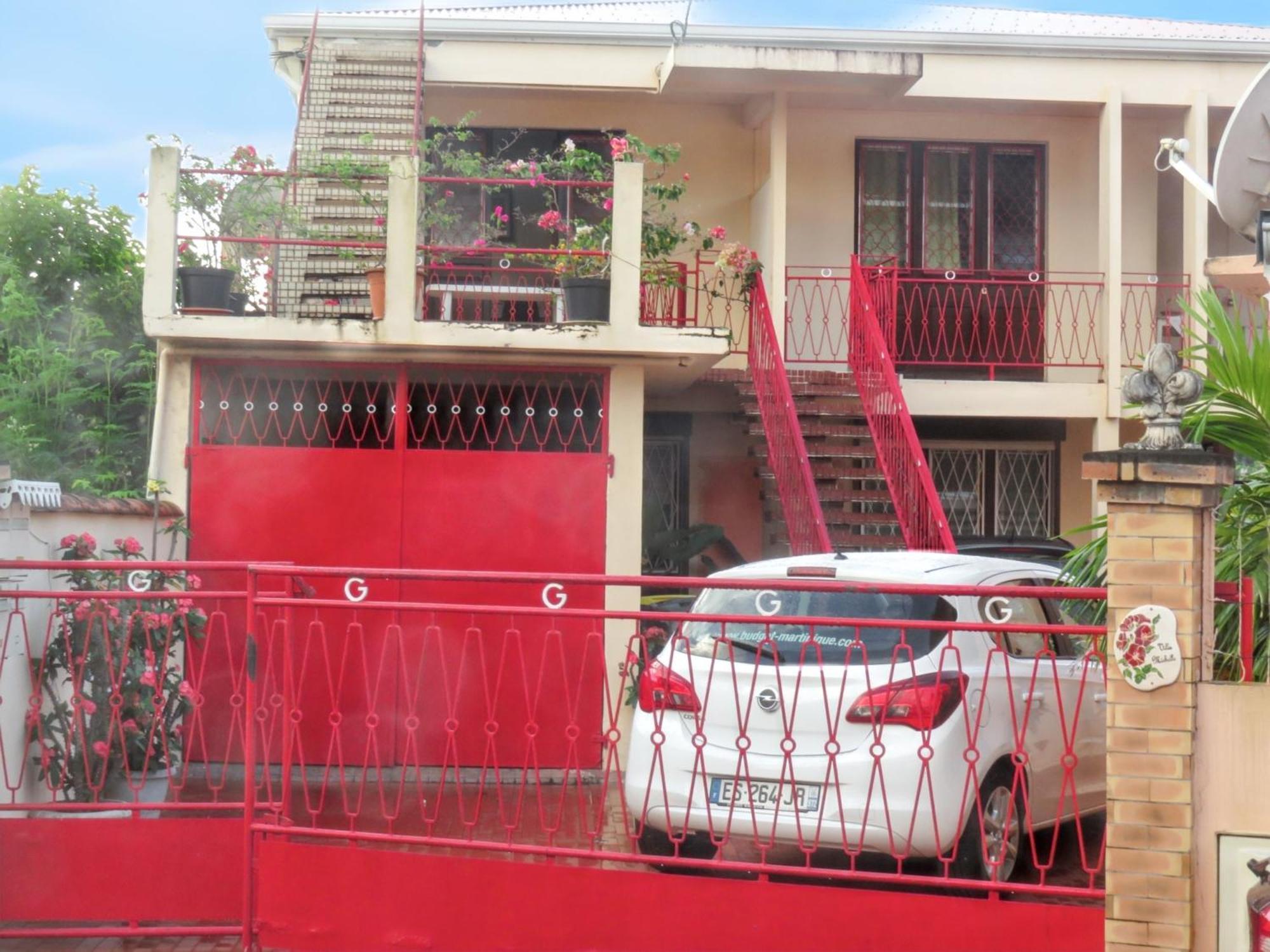 Appartement Charmant A Fort De France 55 M² Proche Centre Ville Exterior foto